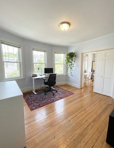81 Francis Street 6, Brookline, MA 02446