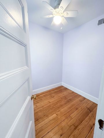 81 Francis Street 6, Brookline, MA 02446