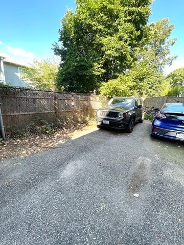 81 Francis Street 6, Brookline, MA 02446