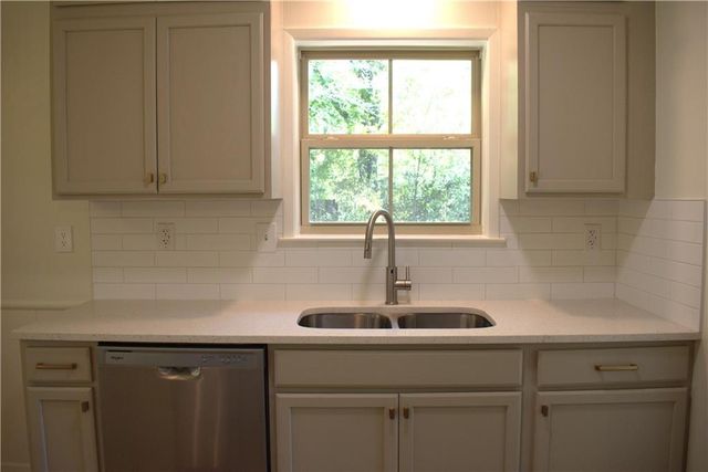 3174 Roberts Lane, Semmes, AL 36575