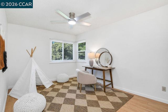 2246 Bridgeport Way, Martinez, CA 94553