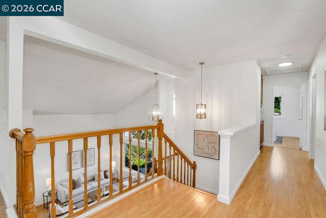 2246 Bridgeport Way, Martinez, CA 94553