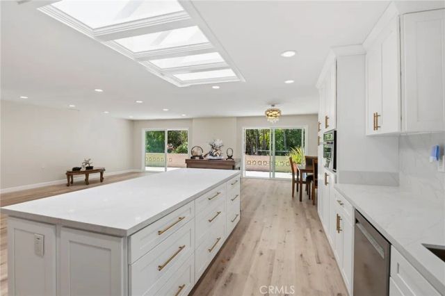 5242 Despacio, Laguna Woods, CA 92637