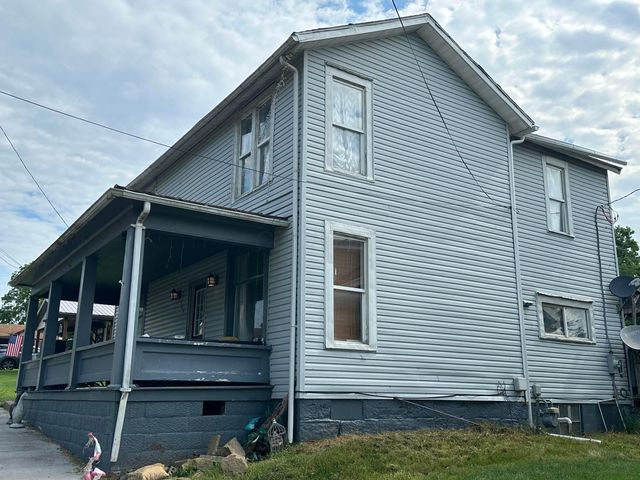 144 Mill Street, Senecaville, OH 43780