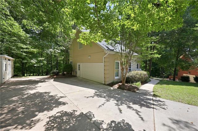 3205 Rider Court, Jamestown, NC 27282