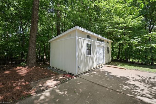 3205 Rider Court, Jamestown, NC 27282
