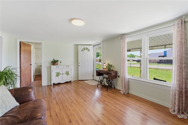 3132 N Oak Street, Springdale, AR 72764