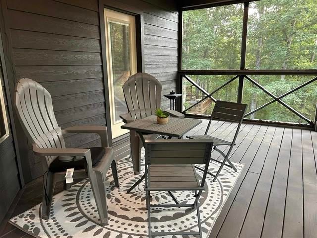 100 SHADOW BROOK CIR, Counce, TN 38326