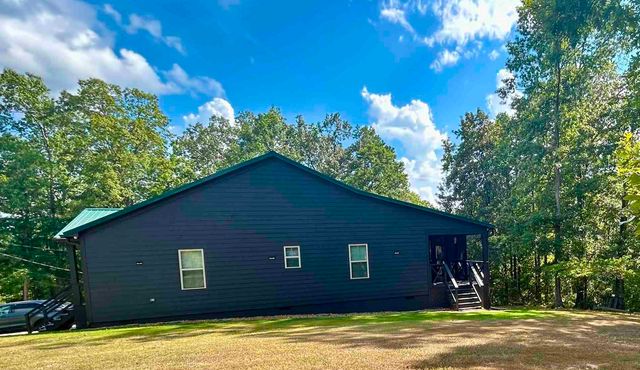 100 SHADOW BROOK CIR, Counce, TN 38326