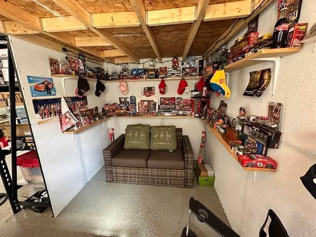 100 SHADOW BROOK CIR, Counce, TN 38326