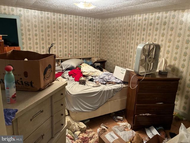 222 MAIN ST, Denver, PA 17517