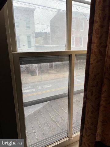 222 MAIN ST, Denver, PA 17517