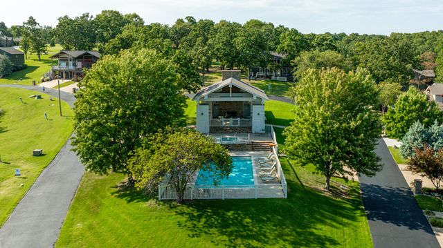 Upper Waterfall Drive, Grove, OK 74344