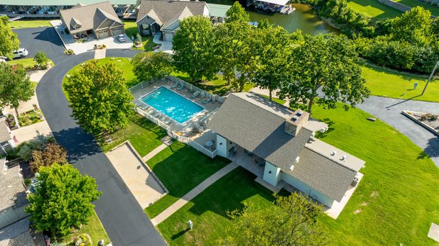 Upper Waterfall Drive, Grove, OK 74344