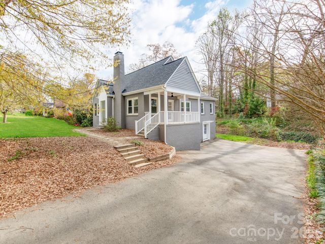 1106 S South Street, Gastonia, NC 28052