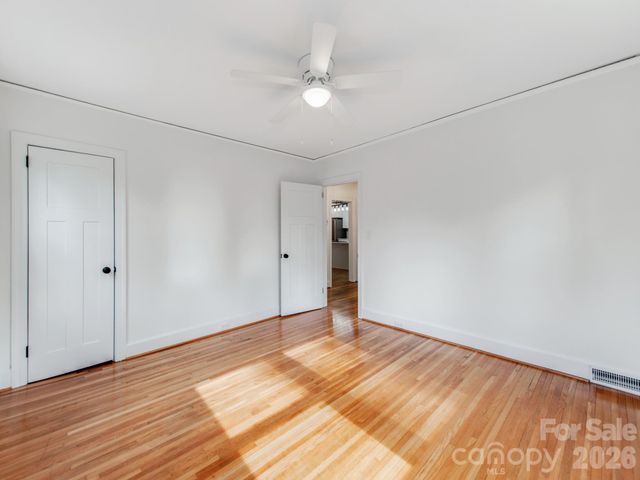 1106 S South Street, Gastonia, NC 28052