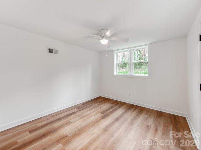 1106 S South Street, Gastonia, NC 28052