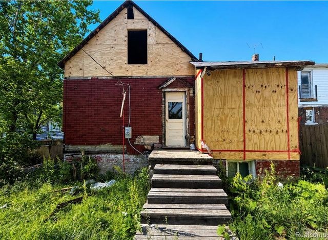 8650 Marcus Street, Detroit, MI 48213