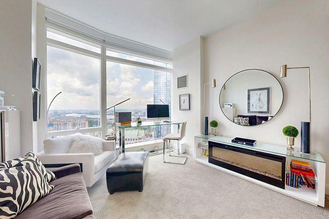240 Devonshire Street U3701, Boston, MA 02110