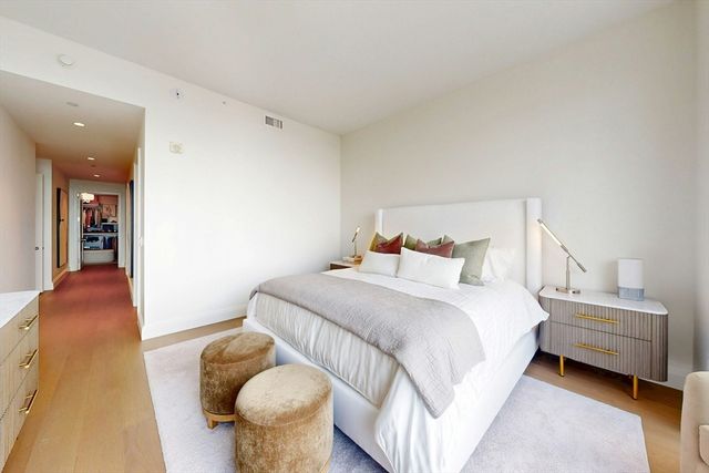 240 Devonshire Street U3701, Boston, MA 02110