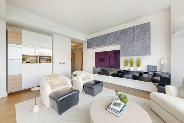 240 Devonshire Street U3701, Boston, MA 02110