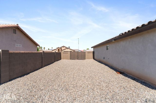 11801 S Gila St, Wellton, AZ 85356