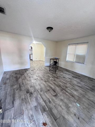 3634 ROGERS Avenue, Jacksonville, FL 32208