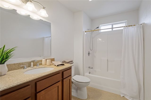 2949 S Chiricahua Road, Golden Valley, AZ 86413