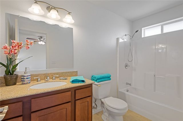 2949 S Chiricahua Road, Golden Valley, AZ 86413