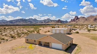 2949 S Chiricahua Road, Golden Valley, AZ 86413