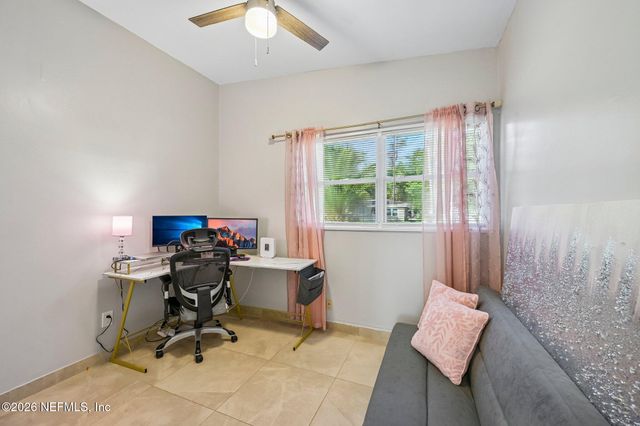 802 N CYPRESS Street, Green Cove Springs, FL 32043