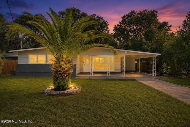 802 N CYPRESS Street, Green Cove Springs, FL 32043
