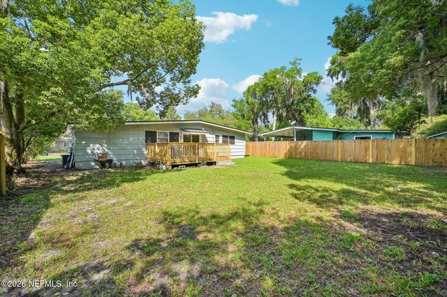 802 N CYPRESS Street, Green Cove Springs, FL 32043