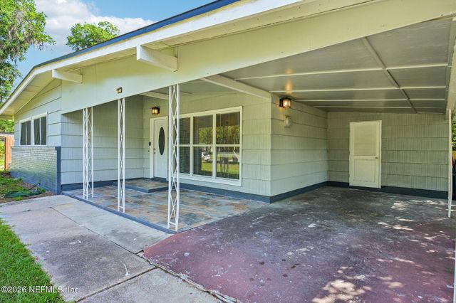 802 N CYPRESS Street, Green Cove Springs, FL 32043