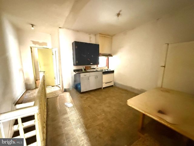 2237 PIERCE ST, Philadelphia, PA 19145