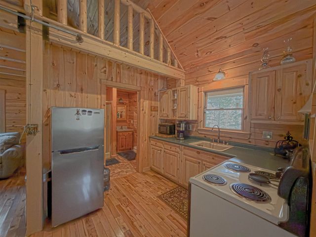 701 Kidderhood Road, West Fairlee, VT 05083