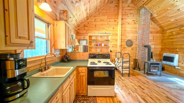 701 Kidderhood Road, West Fairlee, VT 05083