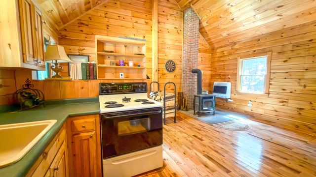 701 Kidderhood Road, West Fairlee, VT 05083