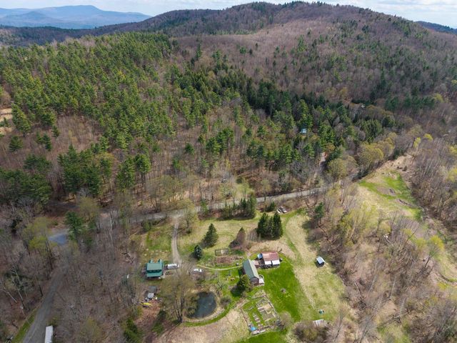 701 Kidderhood Road, West Fairlee, VT 05083