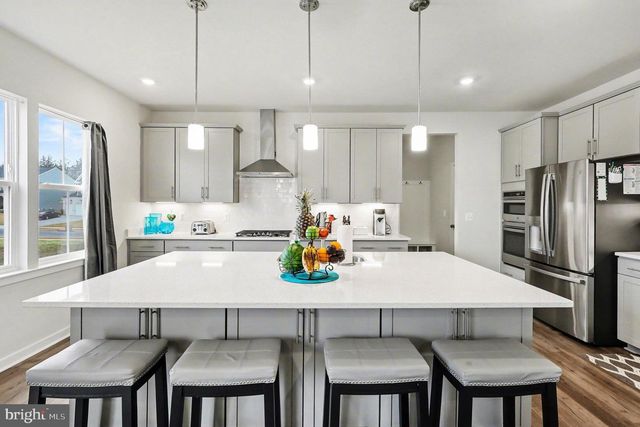 18508 NEWMACHAR CT, Jeffersonton, VA 22724