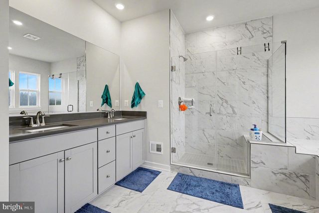 18508 NEWMACHAR CT, Jeffersonton, VA 22724