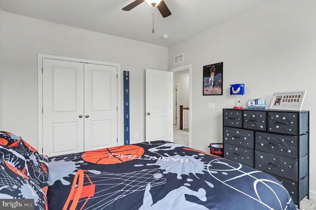 18508 NEWMACHAR CT, Jeffersonton, VA 22724