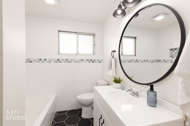 5033 S 150 E, Washington Terrace, UT 84405