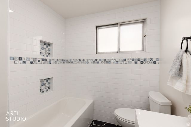 5033 S 150 E, Washington Terrace, UT 84405