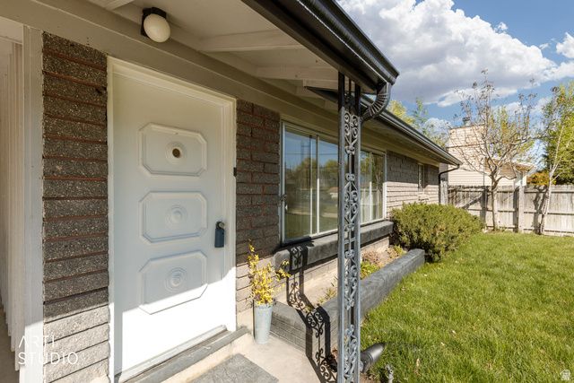 5033 S 150 E, Washington Terrace, UT 84405