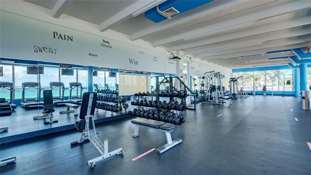 5401 Collins Ave 1126, Miami Beach, FL 33140