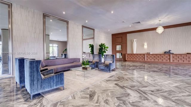 5401 Collins Ave 1126, Miami Beach, FL 33140