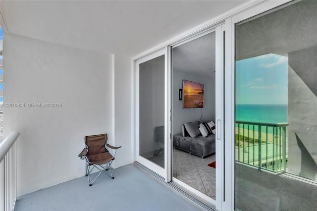 5401 Collins Ave 1126, Miami Beach, FL 33140