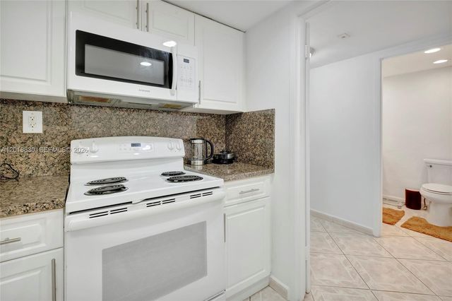 5401 Collins Ave 1126, Miami Beach, FL 33140