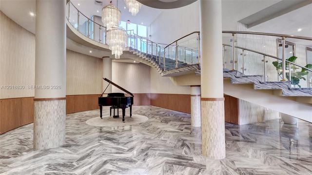 5401 Collins Ave 1126, Miami Beach, FL 33140